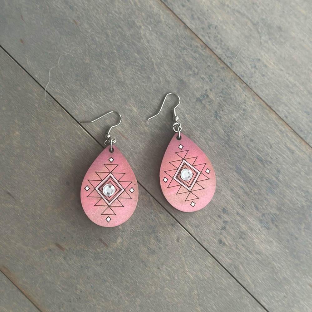 Pink ombré jeweled southwestern earrings